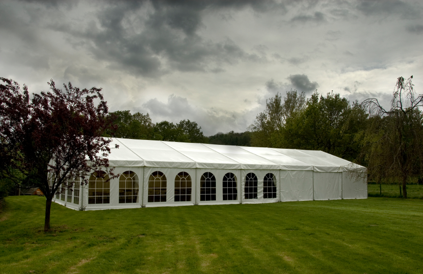 Tent_on_Lawn-1